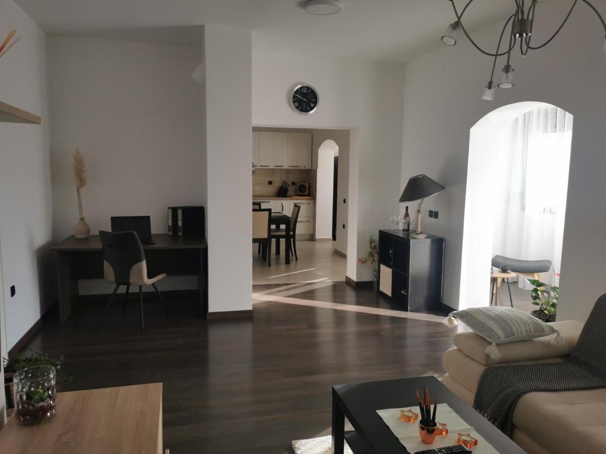 Apartmani Nika Rijeka Exterior photo