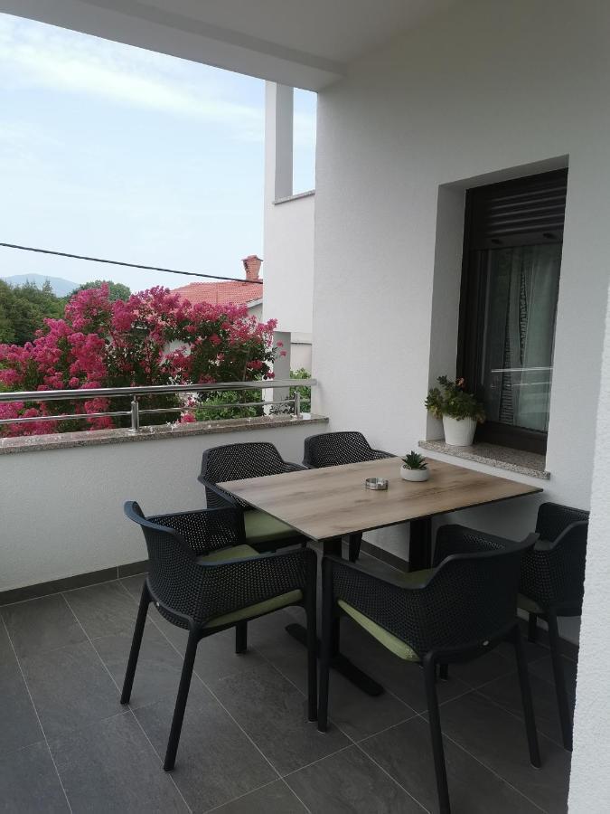 Apartmani Nika Rijeka Exterior photo